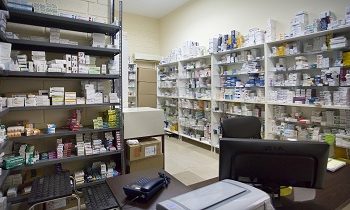 Το Κοινωνικό Φαρμακείο του Δήμου Ιωαννιτών στηρίζει Φορείς & Δομές