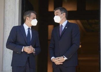 Κοινές δηλώσεις του Πρωθυπουργού Κυριάκου Μητσοτάκη και του Πρωθυπουργού της Ισπανίας, Pedro Sánchez, μετά τη συνάντησή τους στο Μέγαρο Μαξίμου