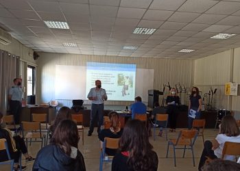 Δράση ενημέρωσης της 1ης ΤΟΜΥ Πρέβεζας σε συνεργασία με το τμήμα Τροχαίας της Διεύθυνσης Αστυνομίας στο Μουσικό Σχολείο