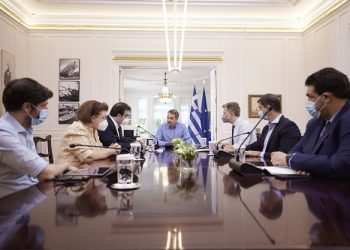 Freedom pass 150 ευρώ… κίνητρο εμβολιασμού για νέους 18-25 ετών