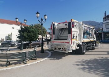 Νέο απορριμματοφόρο απέκτησε ο Δήμος Πάργας