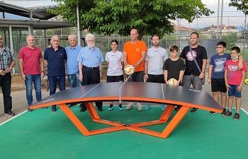 Σε χρήση δύο αθλητικά τραπέζια σε Κιάφα και Σεισμόπληκτα