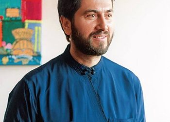 Παρασημοφόρηση του π. Αντωνίου από την Προεδρία της Δημοκρατίας με τον Χρυσό Σταυρό του Τάγματος του Φοίνικος