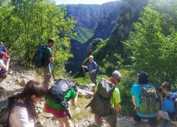 Ολοκληρώθηκαν τα προγραμματισμένα σεμινάρια πεδίου εκλαϊκευμένης γεωλογίας στο Γεωπάρκο Βίκου- Αώου