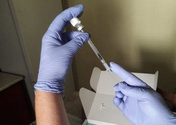 Ξεκίνησαν οι πρώτοι κατ’ οίκον εμβολιασμοί στο Δήμο Ηγουμενίτσας