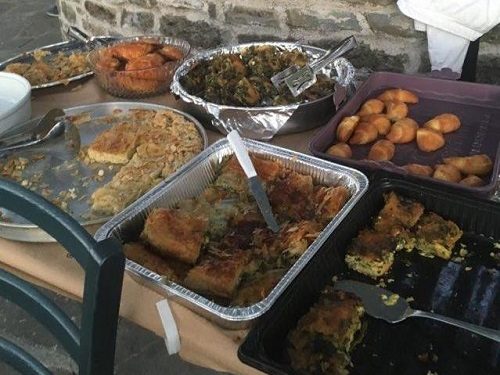 Η πιτοσυνάντηση στην πλάτανο της Ελάτης