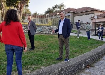 «Περπατώντας στις γειτονιές της πόλης»: Η Δημοτική Αρχή παρούσα σε κάθε γειτονιά.