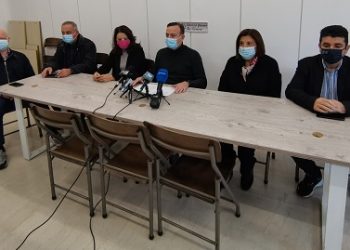 Πολιτική διαμαρτυρία η αποχώρηση από το δημοτικό συμβούλιο