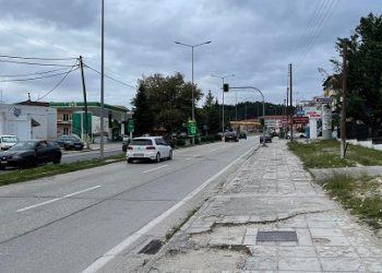 Αποκατάσταση πεζοδρομίων σε Δωδώνης και Νικοπόλεως