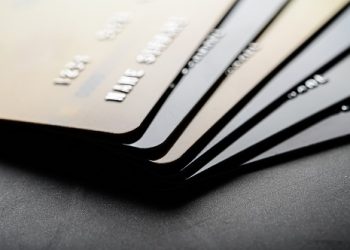 Διαδικτυακή απάτη: Της απέσπασε από το λογαριασμό 2.000 ευρώ