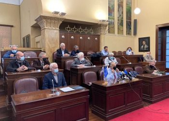 Στο επίκεντρο τα μικρά νησιά