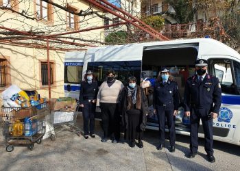 Προσφορά σε ιδρύματα και φορείς από τις Αστυν. Υπηρεσίες της Γεν. Περιφ. Αστυνομικής Διεύθυνσης Ηπείρου