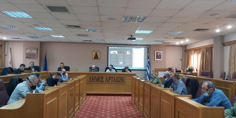 Με 16 τακτικά θέματα ημερήσιας διάταξης συνεδρίασε χθες το απόγευμα, το Δημοτικό Συμβούλιο του Δήμου Αρταίων
