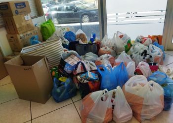 Συγκινητική η ανταπόκριση των Αρτινών στο κάλεσμα για βοήθεια στον Ουκρανικό λαό