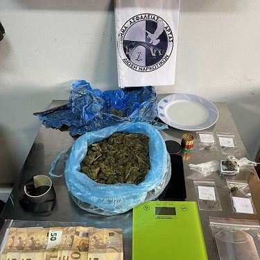 Συνελήφθη στην Άρτα αλλοδαπός, που κατηγορείται για διακίνηση ναρκωτικών