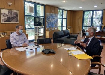 Συνάντηση εργασίας του Σταύρου Καλογιάννη με τον Υπουργό Υποδομών και Μεταφορώνκ. Κ. Καραμανλή για όλα τα έργα υποδομής της Ηπείρου