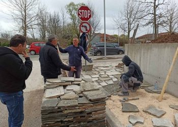 Περιοδεία κλιμακίου του Συνδικάτου οικοδόμων σε χώρους δουλειάς