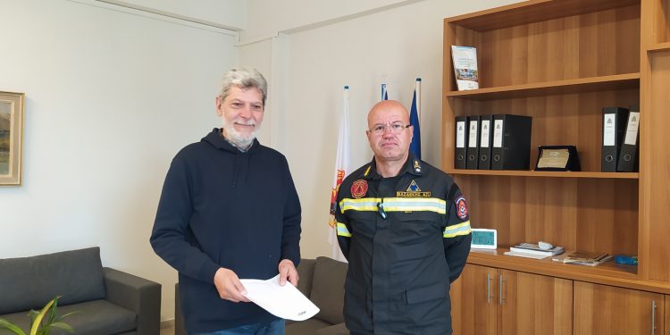 Περιοδεία κλιμακίου του ΚΚΕ στις Πυροσβεστικές υπηρεσίες