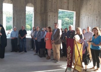 Σε κλίμα κατάνυξης παραδόθηκε στην Μητρόπολη Άρτης ο νέος Kοιμητηριακός Ναός της Αναλήψεως.