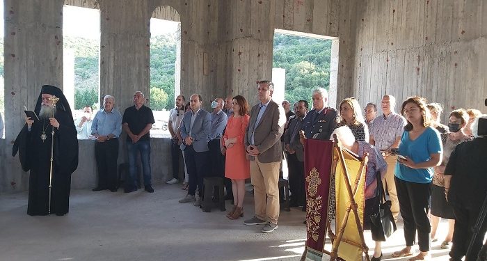 Σε κλίμα κατάνυξης παραδόθηκε στην Μητρόπολη Άρτης ο νέος Kοιμητηριακός Ναός της Αναλήψεως.