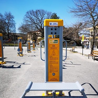 «ΑΣ ΓΥΜΝΑΣΤΟΥΜΕ ΣΤΟ ΠΑΡΚΟ!»