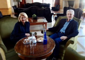 Συνάντηση του Σταύρου Καλογιάννη με την κα Σοφία Βούλτεψη Υφυπουργό Μετανάστευσης και Ασύλου