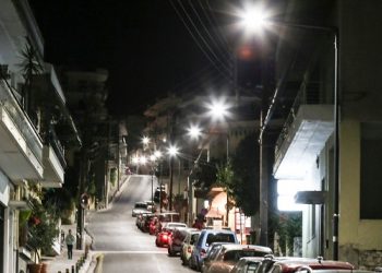 Ένα ακόμη έργο φωτιστικών Led σε κεντρικά σημεία και κοινόχρηστους χώρους στην πόλη της Άρτας