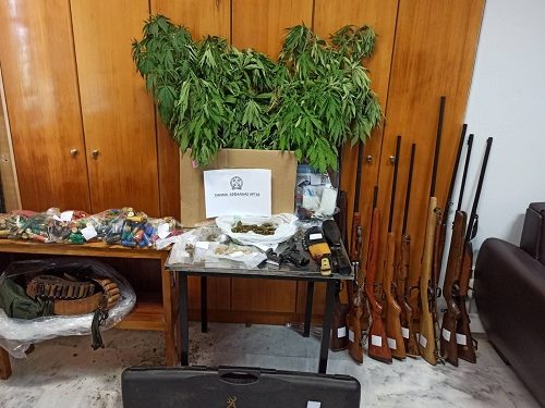 Συλλήψεων συνέχεια στην Άρτα για καλλιέργεια ναρκωτικών