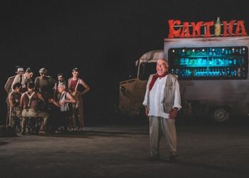 Αριστοφάνης – Ηρώνδας: Contra Tempo – μια συναρπαστική ”μάχη” επί σκηνής στο Αρχαίο θέατρο Δωδώνης