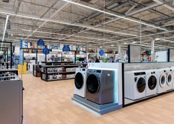 Το ανανεωμένο Praktiker Ιωαννίνων είναι πιο προσβάσιμο και καινοτόμο από ποτέ