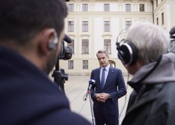 Δηλώσεις του Πρωθυπουργού Κυριάκου Μητσοτάκη κατά την άφιξή του στην έκτακτη Σύνοδο του Ευρωπαϊκού Συμβουλίου στην Πράγα