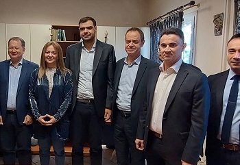 Συνάντηση Δήμαρχου Ροζίνας Βαβέτση με κυβερνητικό κλιμάκιο