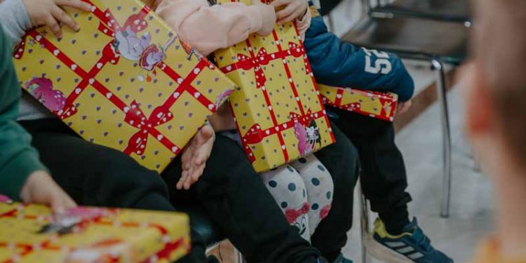 Δήμος Δωδώνης: Δώρα στους μαθητές