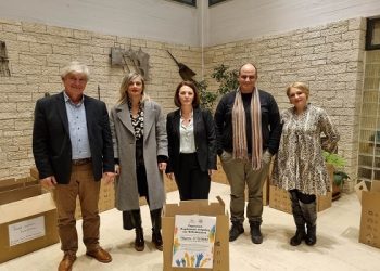 Eυχαριστίες του ΟΚΠΑΠΑ για την προσφορά τους στην Μουσικοχορευτική Παράσταση που διοργάνωσε