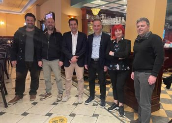 ΦΩΣ: Συνάντηση με την Ένωση Ξενοδόχων