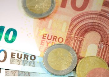 Στα 780 ευρώ από την 1η Απριλίου ο κατώτατος μισθός