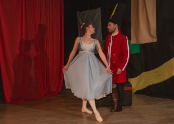 Ο Μολυβένιος Στρατιώτης & η Χάρτινη Μπαλαρίνα από το Καλλιτεχνικό Σωματείο «οὶ ΑΘΕΡΑΠΕΥΤΟΙ»