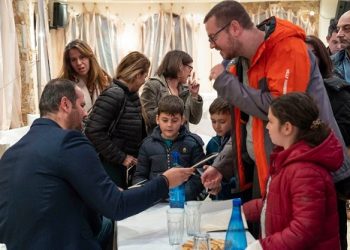 Παρουσίασε στον Δήμο Ζίτσας το «Τρίποντο Ζωής» ο Νίκος Ντούγιας