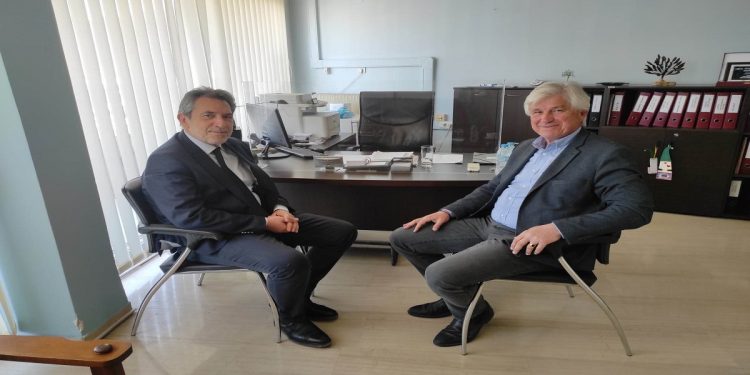 Στα γραφεία του ΟΚΠΑΠΑ ο Δήμαρχος Ιωαννίνων