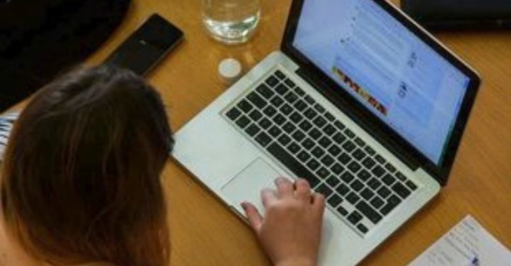 Ψηφιοποιούνται τα δημοτολόγια – Εκσυγχρονίζεται η λειτουργία των ληξιαρχείων