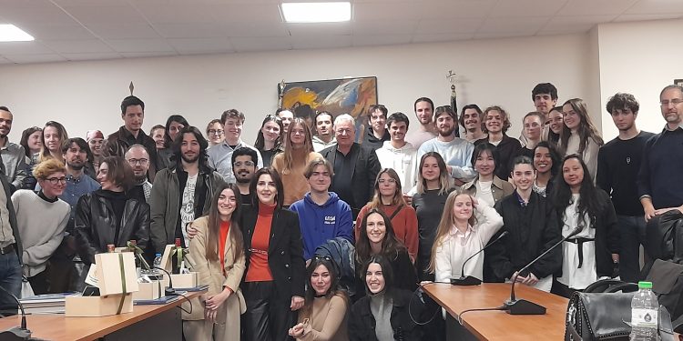 Παρουσίαση εργασιών των φοιτητών της Ευρωπαϊκής Αποστολής 4 Ανωτάτων Σχολών