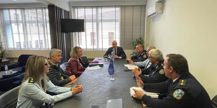 Παραχώρηση ηλεκτρικού σκάφους στην ΕΛ.ΑΣ. για περιπολίες στη Λίμνη Παμβώτιδα