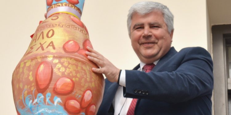 Ν. Γεωργάκος: “Σήμερα το Φως νικάει το σκοτάδι και η Αλήθεια το ψέμα!”