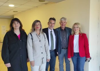 Επίσκεψη στο Υπνωτήριο Αστέγων οι Παπαγεωργίου – Κωτσαντή