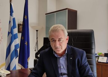 Ι. Λώλος: ” Το Αναστάσιμο Φως να αποτελέσει αχτίδα αισιοδοξίας για παρόν και μέλλον της κοινωνίας μας”