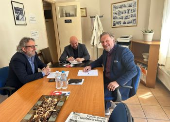 Συνάντηση Θ. Οικονόμου με το Προεδρείο της ΟΕΒΕ