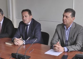 Στ. Πέτσας: Ενοχλημένος για την κριτική, δεν φταίει αυτός για τις χρηματοδοτήσεις του Ταμείου Ανάκαμψης…