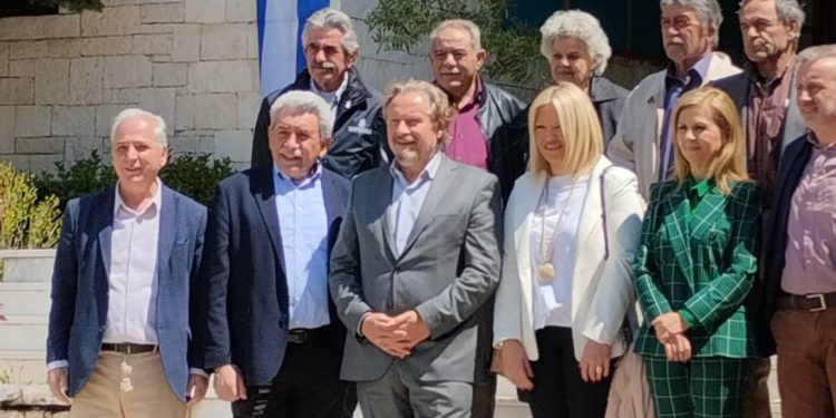 Επίσκεψη Τρ. Αλμπάνη στην Κόνιτσα