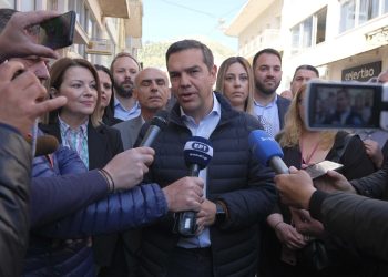 Αλ. Τσίπρας: Αυτό θα είναι το τελευταίο Πάσχα που το τραπέζι στο σπίτι θα είναι τόσο φτωχό