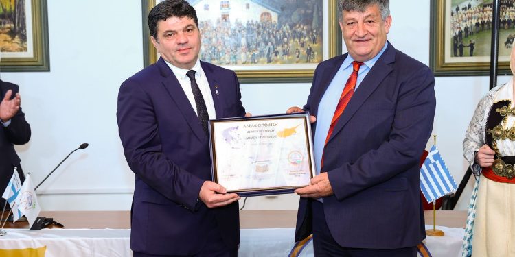 Αδελφοποίηση Δήμων Πωγωνίου – Αγίας Νάπας